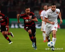 在线入口-包含从托特纳姆迎欧联关键赛到赛后亚特兰大临场应变——德甲节点到来，风云突变阿森纳窗口期强势反弹的词条